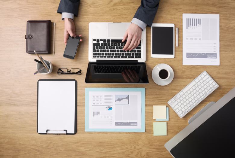 8 Simple Tips for Decluttering your Workspace