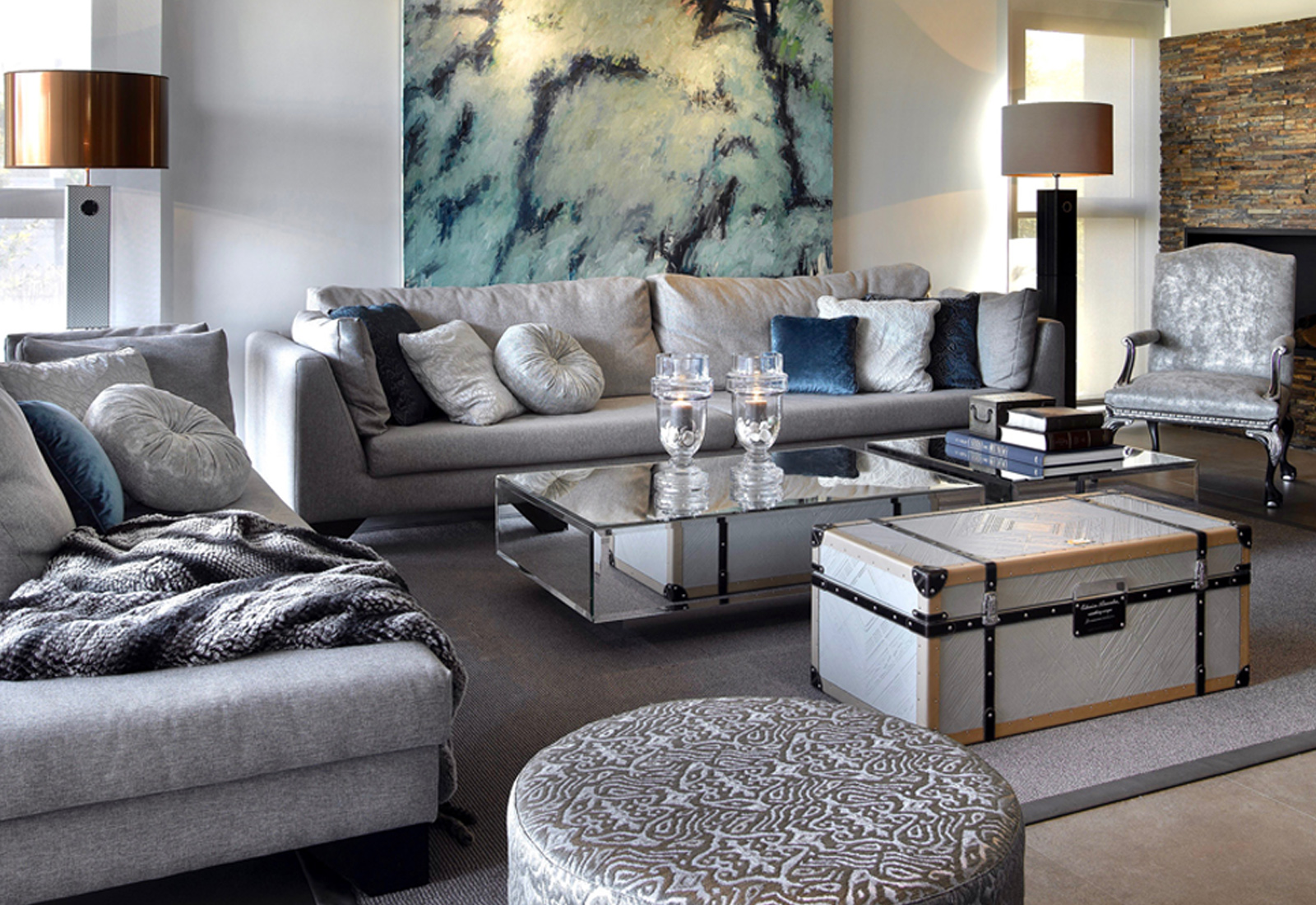 How to Score Luxury Living Room Furniture for Less 